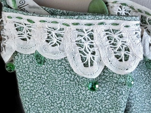 LOT 3 Shabby Chic CHRISTMAS STOCKINGS Handmade GREEN & WHITE Swarovski Crystals - Picture 17 of 18