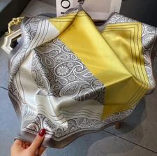 100% Mulberry Silk Scarf Women Square Wrap Neckerchief  26" Printing Bandana Z58