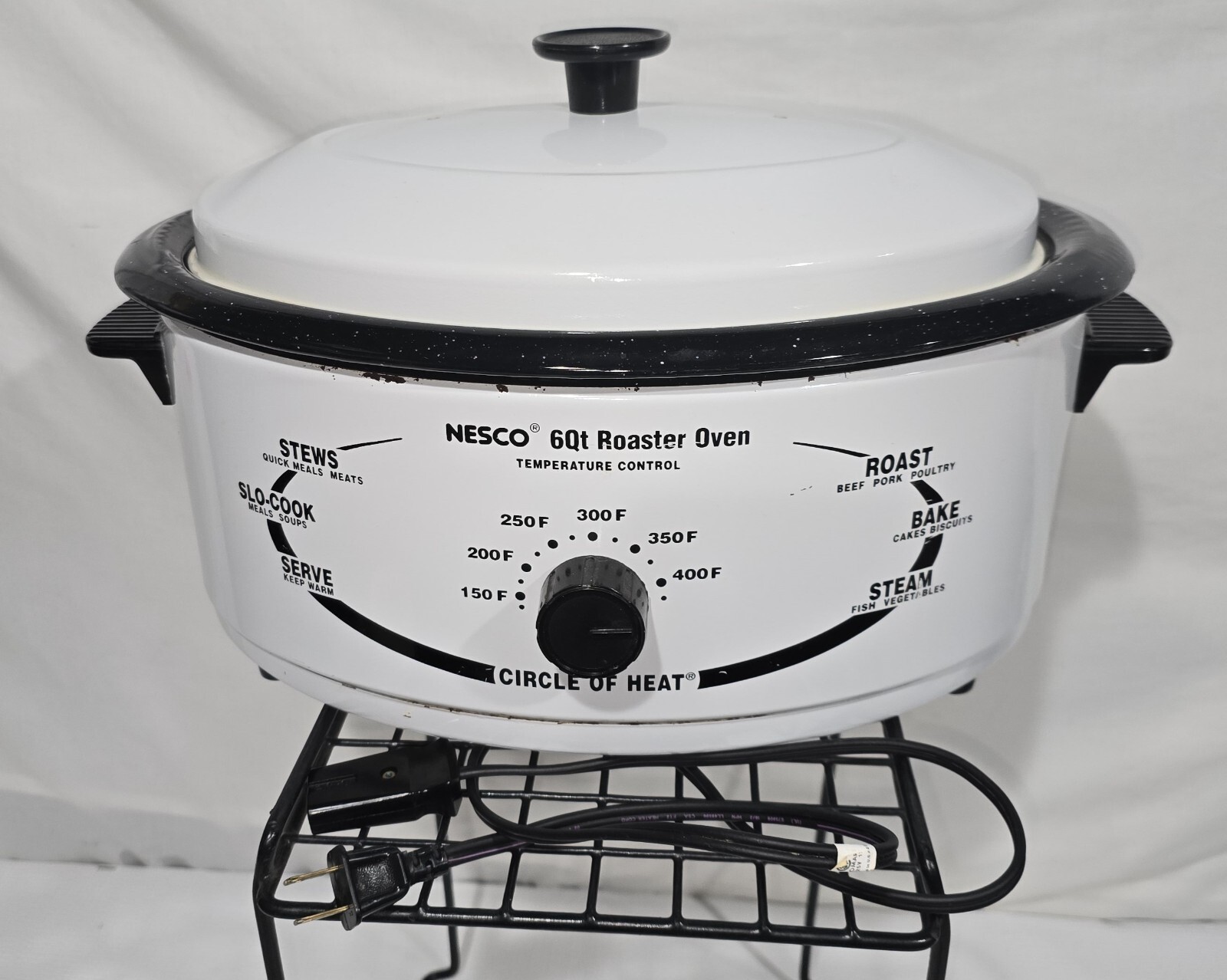 Nesco 6 QT Electric Roaster Oven Steam Bake Stew Model