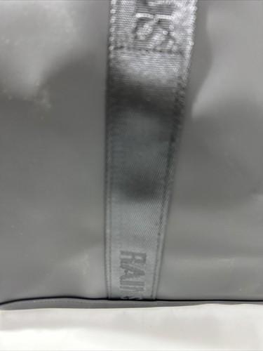 Rains Gym Duffle Bag Black Trail Gym Bag - Picture 7 of 9