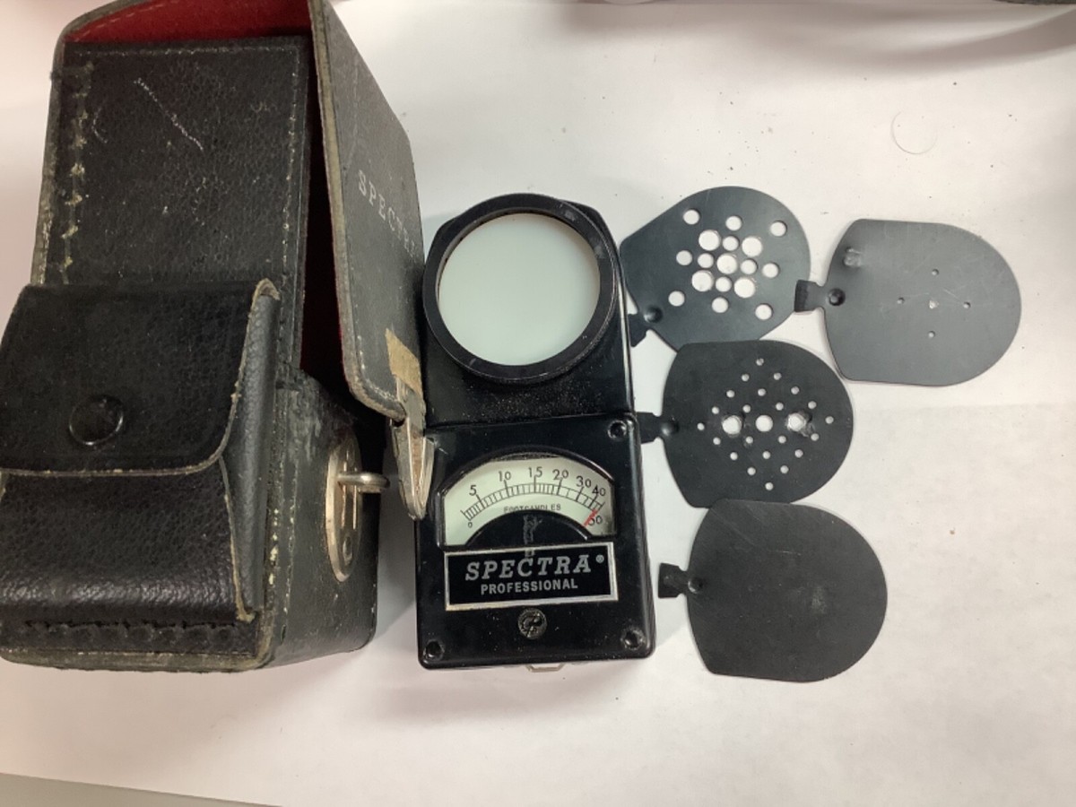Spectra Professional Light Exposure Meter P-251 With Case And Accessories