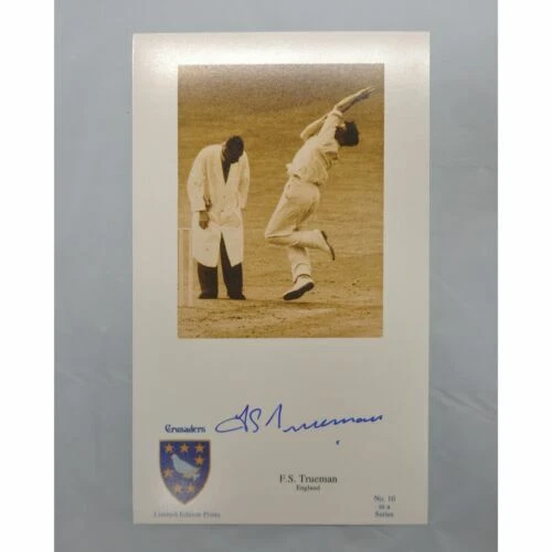 Cricket Memorabilia Photos