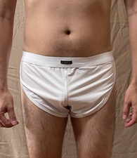 Men's White Size M Mesh Fitness Gym Running Lounge Shorts w/ Removable Pouch