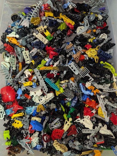 Bulk Lot Of 300 Used Micro K'NEX Pieces – Random Mix Of Small Rods & Connectors