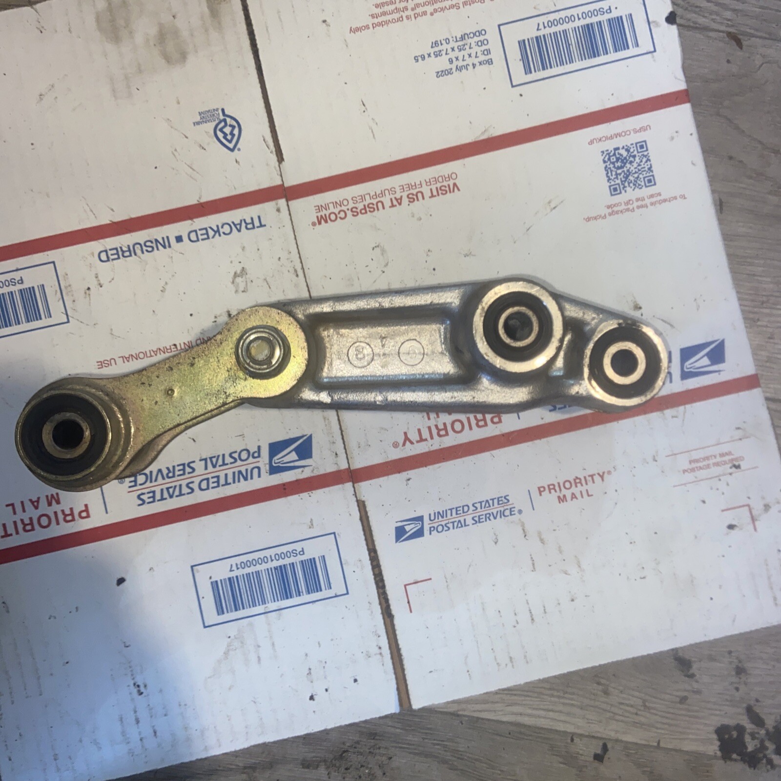 84 Honda CBR 600 Hurricane CBR600 OEM Linkage Rear Suspension Dog Bones