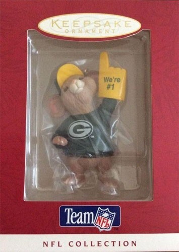 Hallmark Keepsake Ornament  1996 NFL We 're # 1 Green Bay Packers