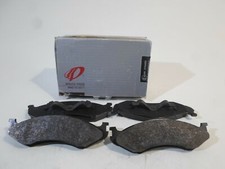 4 Comprimés Plaquettes Four Brake Pad Set Original Resma Pour For JEEP Wrangler