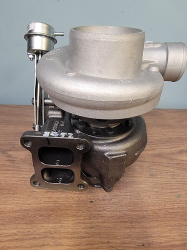 Turbocharger for Cummins Snow Groomer 6CTA Engine. Holset# 3538853H, OE# 3802897 - Picture 4 of 5