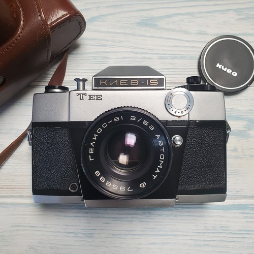 KIEV-15 TEE Vintage Camera Soviet Union Lens: Helios-81. - Picture 7 of 11
