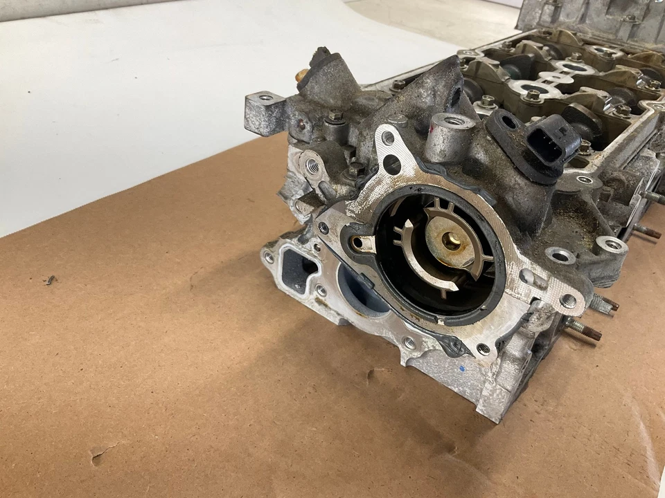 20-25 日产 Sentra 2.0L 发动机气缸盖 — 第 4/4 张图片