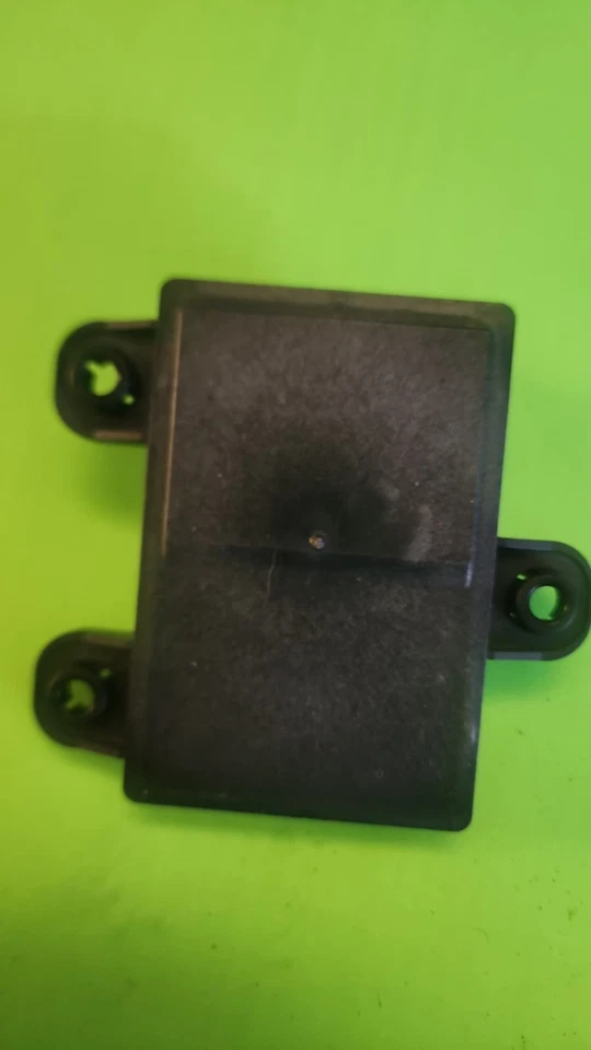 20 23 FORD EXPLORER FRONT  RADAR SENSOR MODULE LB5T 9G768 AB - Image 3 of 4