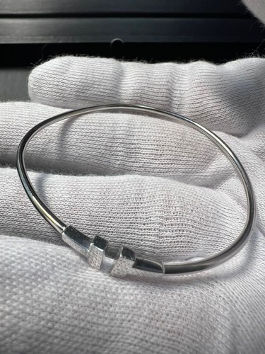 Tiffany Co T Wire Bracelet Bangle White Gold 18K Au750 Womens Fine Jewelry B