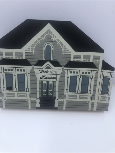 The Cat’s Meow Bed and Breakfast Series Victorian Mansion. 1995 Vintage