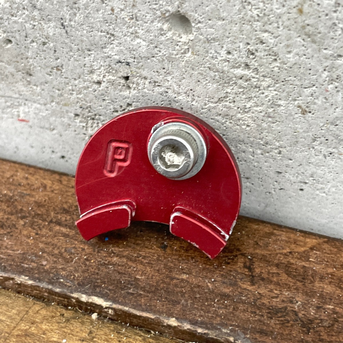 Vintage Paul Moon Unit Red Cantilever Cable Straddle Hanger Yoke