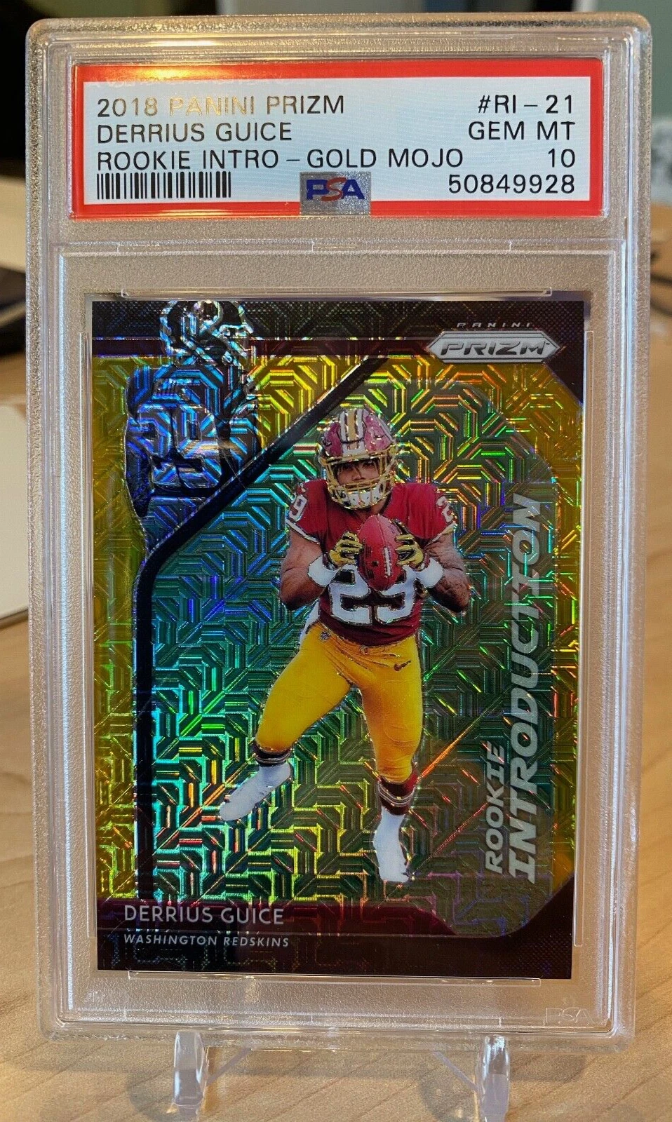 Derrius Guice Panini Prizm Rookie Introduction #RI21 Gold Mojo