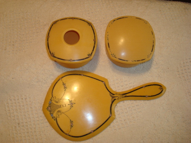 Vintage 1940s Creamy Gold Decorated Celluloid Ladies Dresser Set Vintage 1940s Creamy Gold Decorated Celluloid Ladies Dresser Set