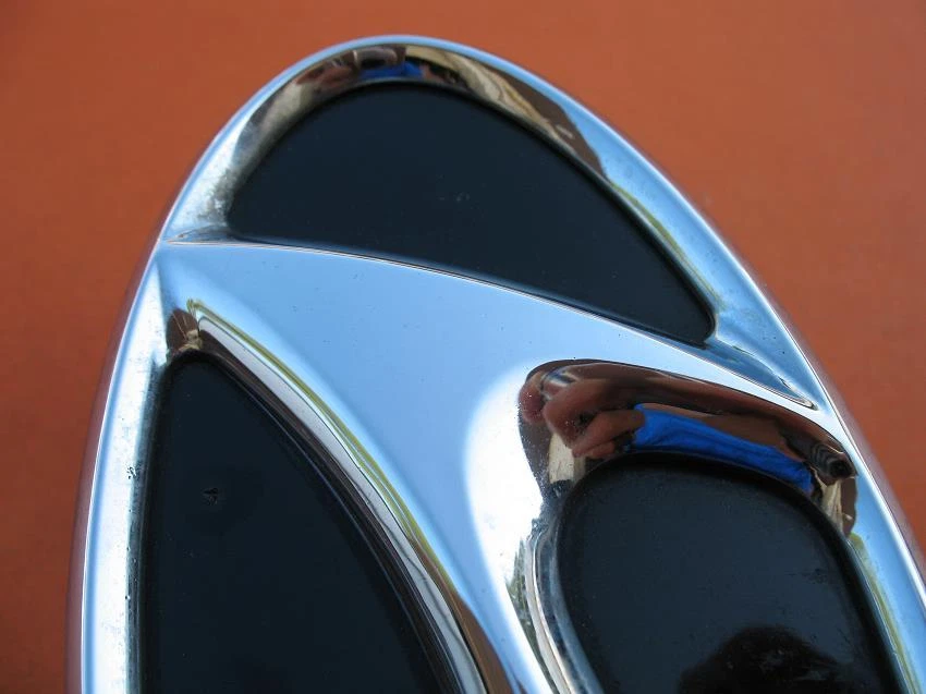 07 08 09 10 11 12 HYUNDAI VERACRUZ ПЕРЕДНЯЯ РЕШЕТКА ХРОМИРОВАННАЯ ЭМБЛЕМА ЛОГОТИП ЗНАЧОК ЗНАК - Изображение 2 из 4