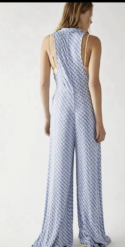 Nuevo con etiquetas Mono Clásico Free People Shayla Halter Azul Estampado Pierna Ancha Talla Pequeña Foto 3 de 4