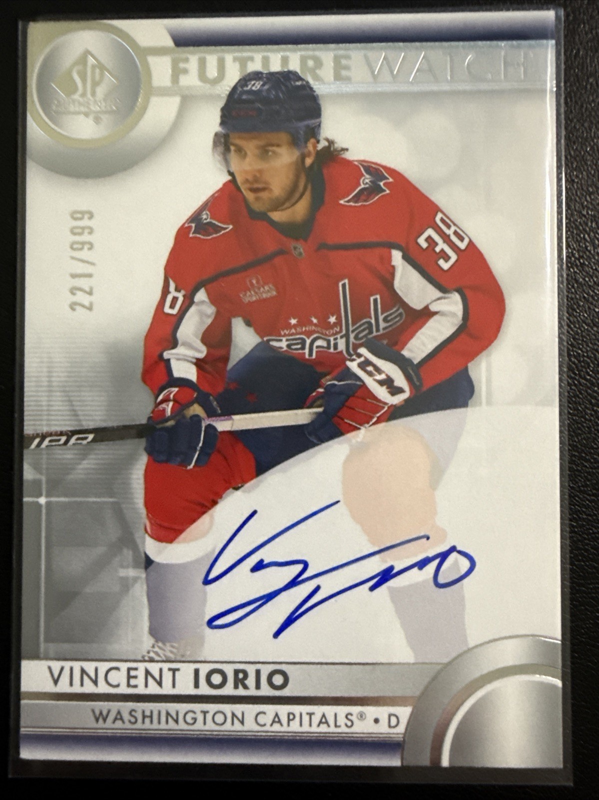 2023-24 SP Authentic - Vincent Iorio Future Watch Auto Rookie RC /999 #132