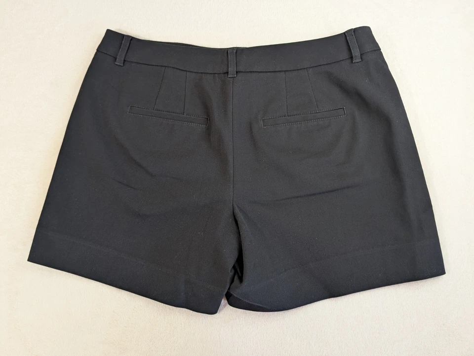 Lote de 3 pantalones cortos para mujer White House Black Market talla 4 azul marino rojo negro a medida Foto 4 de 4