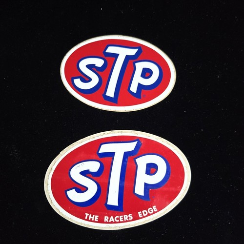 STP 2 VINTAGE ORIGINAL THE RACERS EDGE STICKERS DECALS NASCAR NHRA
