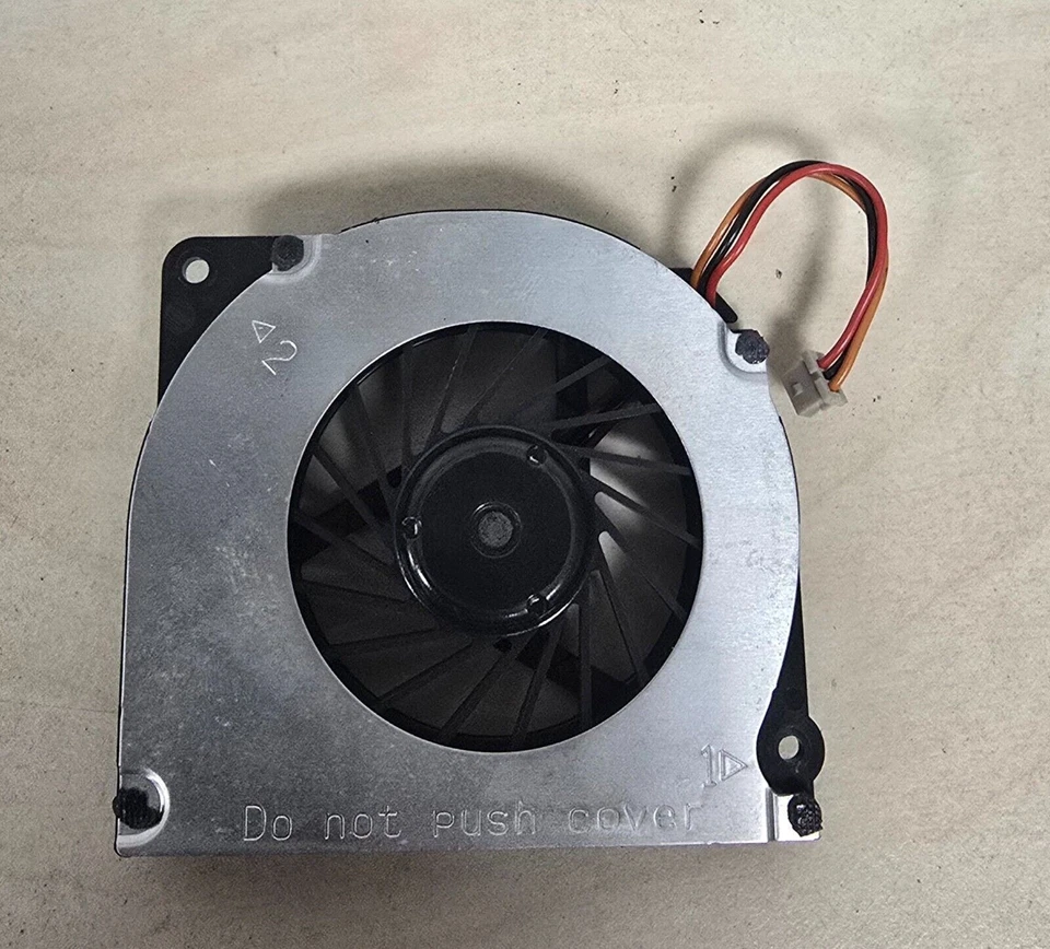 Fujitsu Fan S7110 CPU Fan - Image 2 of 2