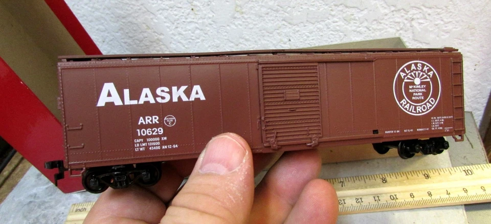 HO vintage Alaska Railroad model train boxcar 10608 NEW Branchline Trains w/ box - Image 4 of 4