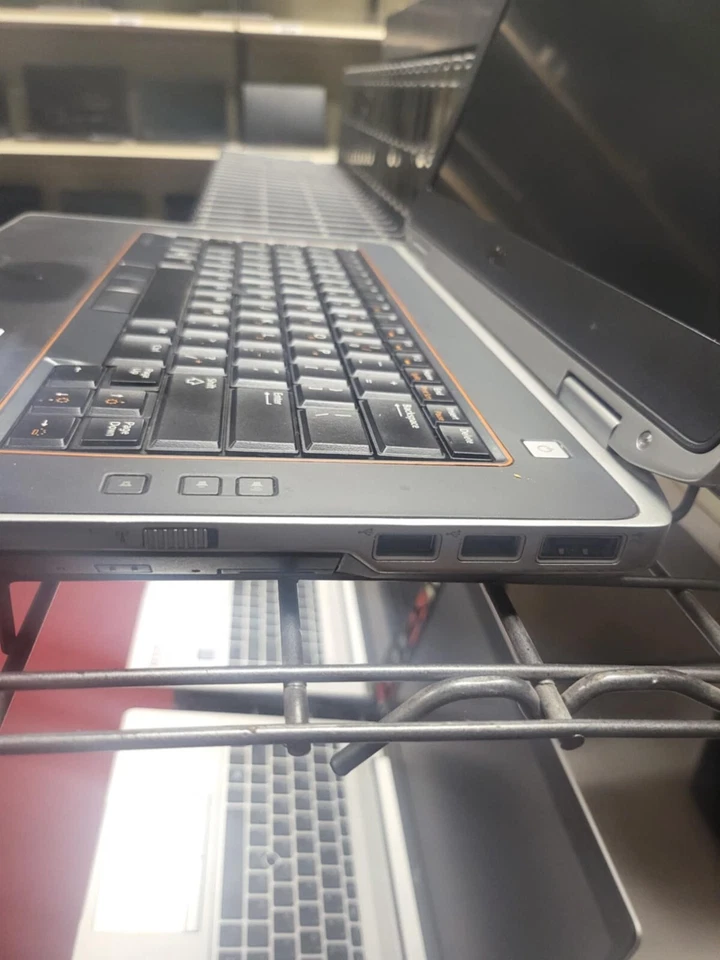 LOT OF 10 Dell Latitude E6420 Windows 11 Pro 8 RAM 128 SSD With Chargers - Image 4 of 4