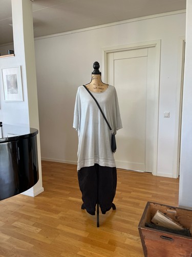 Rundholz Black Label Avantgarde oversize top OS - Bild 2 von 21