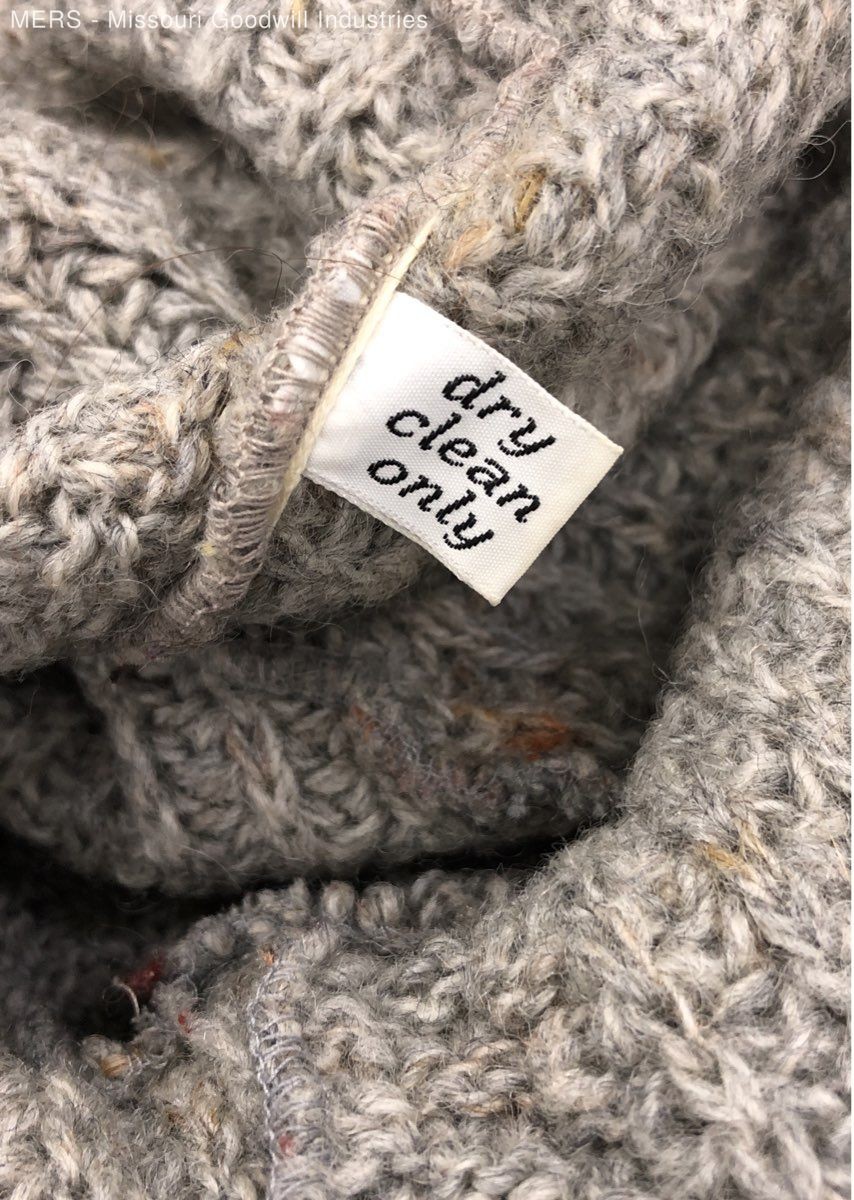 Pendleton Women's Grey Solid Virgin Wool Cardigan… - image 4