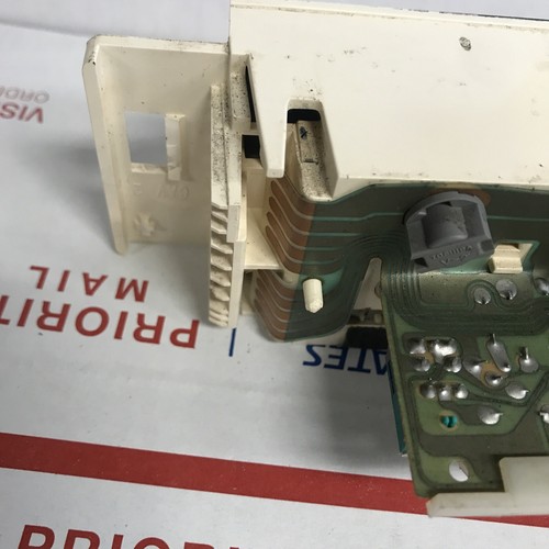 1996-1998 Chevrolet Silverado Yukon Tahoe Heater Climate Control OEM - Picture 5 of 5