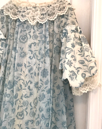 Womens Costume 1700s Watteau Pleat 2 Piece Custom Made Dress and Mob Cap Vintage - Picture 5 of 17