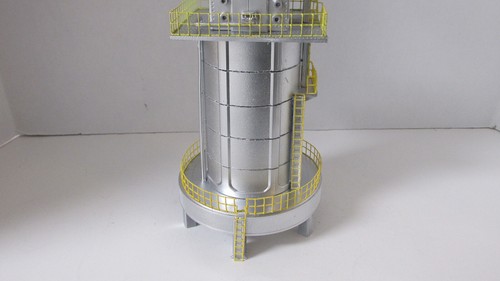 Ho,1:87 scale,oil heater component,scratch built,plastic & metal,silver & yellow - Picture 17 of 24