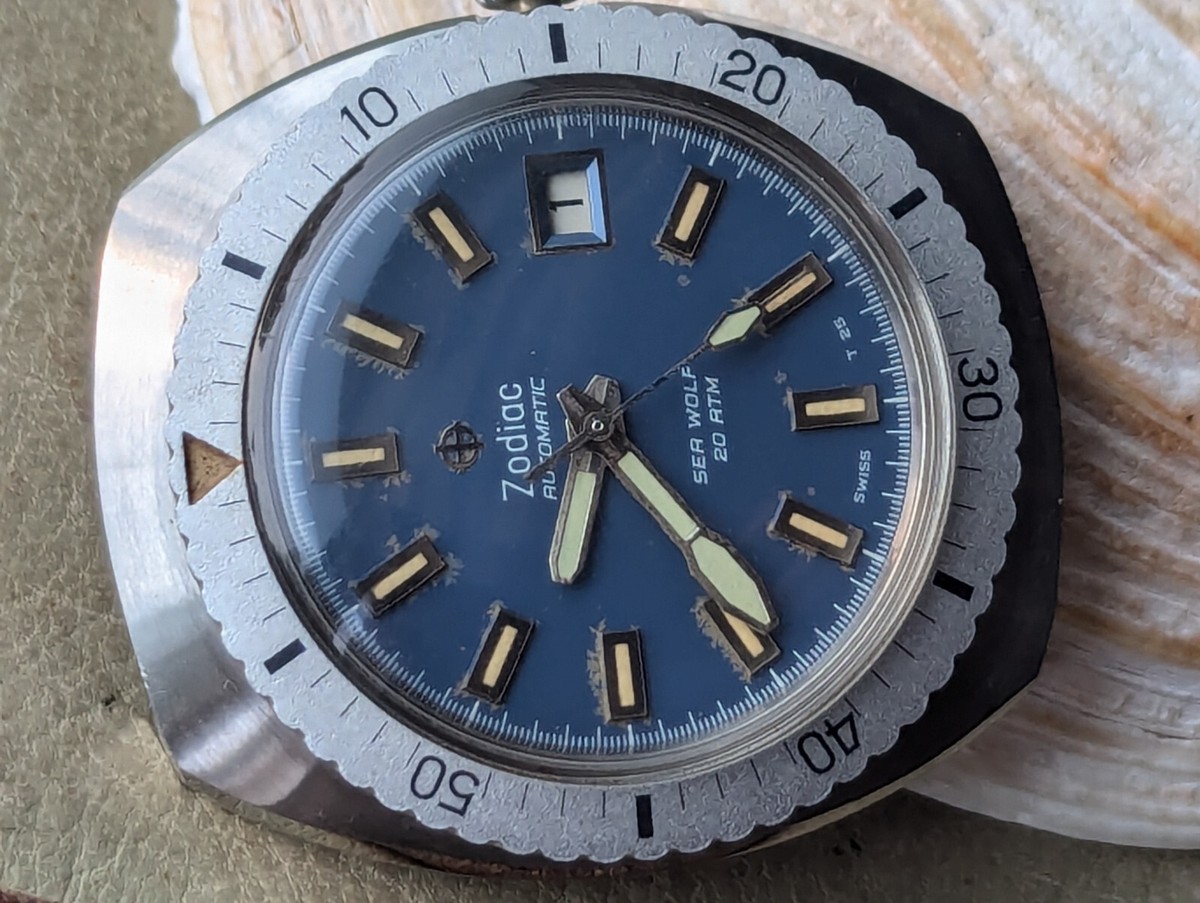 Vintage 1970s Zodiac Sea Wolf 722 906 Diver w/Blue Dial,Warm