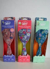 Wet Brush Original Detangler Floral Folklore Full Size