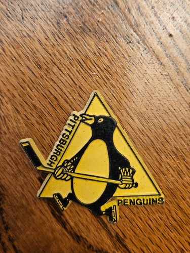 NHL Magnetic Standings Board/Vintage Fridge Magnet/ Pittsburgh Penguins RARE