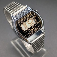 Q&Q LCD Digital Quartz Watch Shark Dial | Refurbished | Retro Vintage