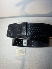 Gould & Goodrich Duty Belt Black Basketweave Leather Yellow Brass Buckle - Sz 32