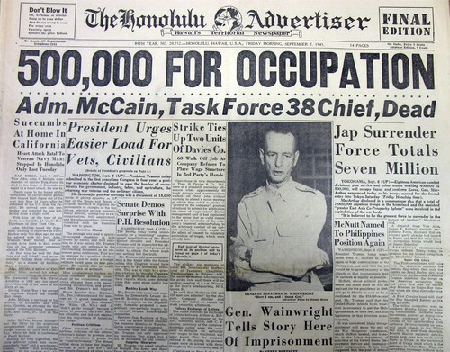 1945 Honolulu HAWAII newspaper WW II ENDS with 500,000 US TROOPS OCCUPYING JAPAN