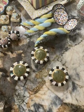 Mackenzie-Childs Cheltenham 2.5" Round Knob With Courtly Stripe