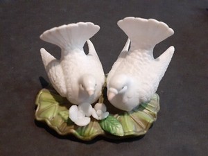 BEAUTIFUL LEFTON CHINA 1985 #05134 DOVES IN NEST HAND PAINTED PERFECT CONDITION 