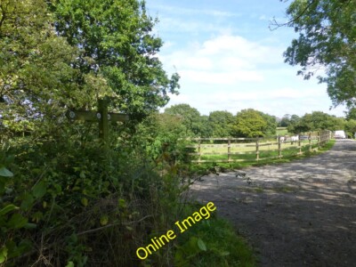 Photo 6x4 Signpost on Delamere Way near Bellfield Farm Appleton Park  c2014