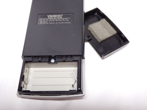 Vintage Sylvania S17 VSQS0457 TV/VCR remote control - Picture 4 of 5