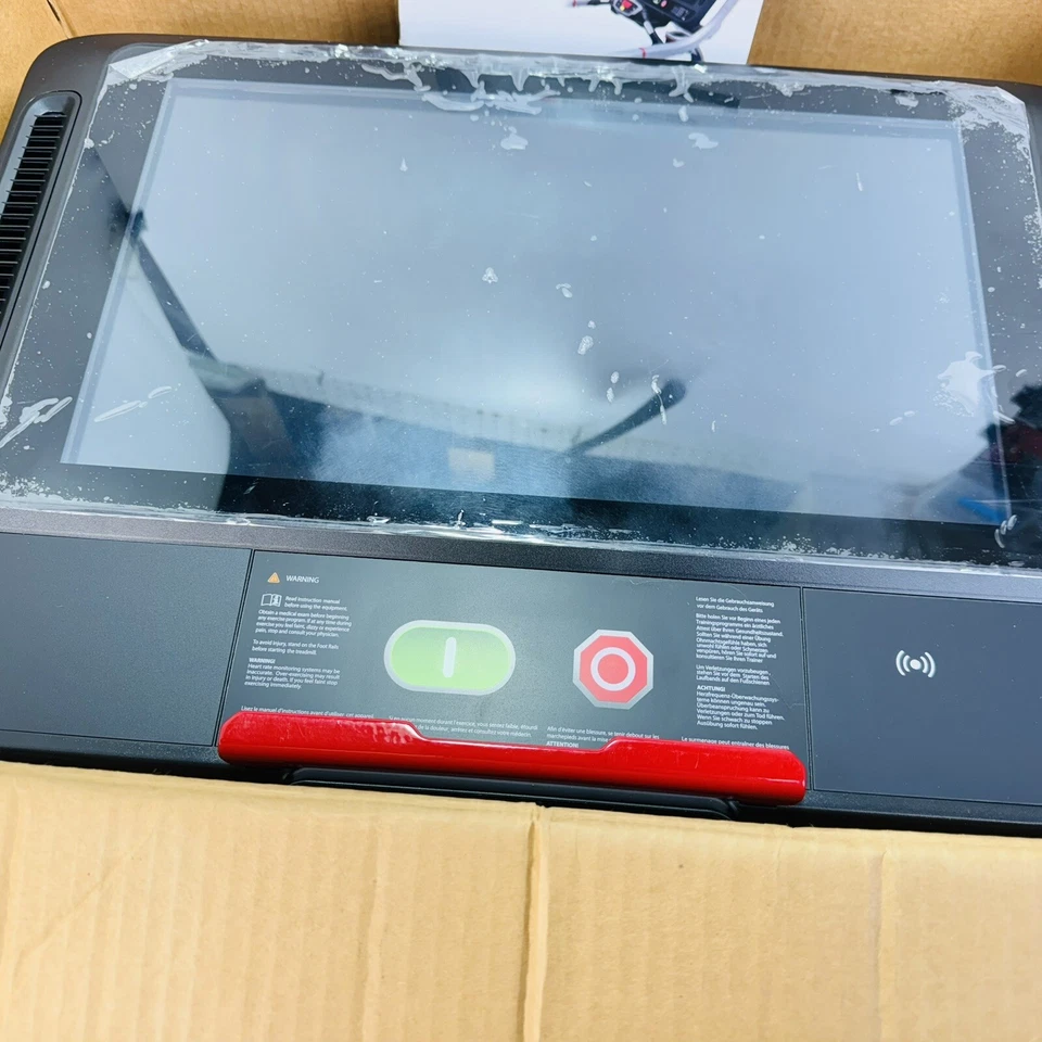 STAR TRAC 19" EMBEDDED DISPLAY For 10 TRX FREERUNNER TREADMILL. Monitor ONLY!! - Image 2 of 4