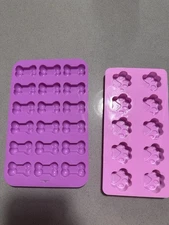 Paw & Bone Set Silicone Baking Molds for Dog Treats, Cookies, Biscuits