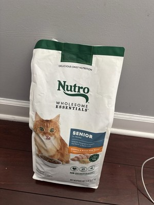 Nutro Wholesome Essentials Senior Chicken & Brown Rice Dry Cat Food 5 lb