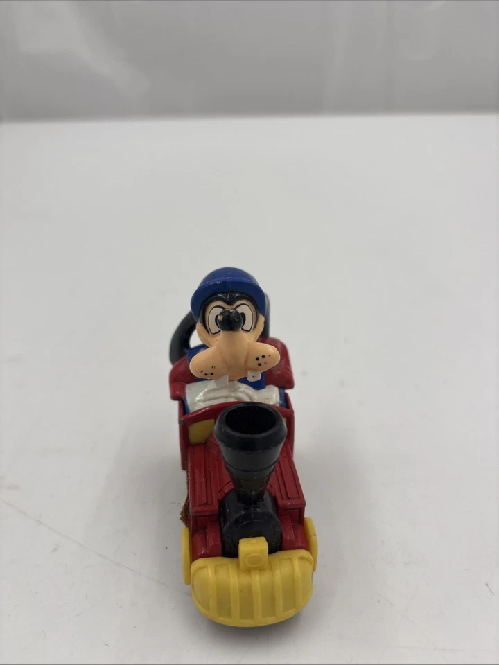 Vintage Matchbox Disney Series #10 Goofy In A Train - Image 4 of 4