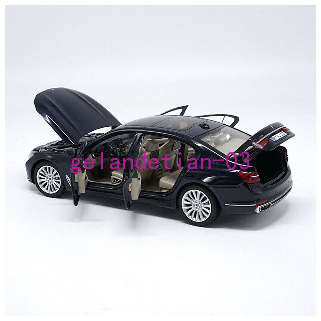 1/18 Scale BMW 7 Series 750 Li 2017 Blue Diecast Car Model