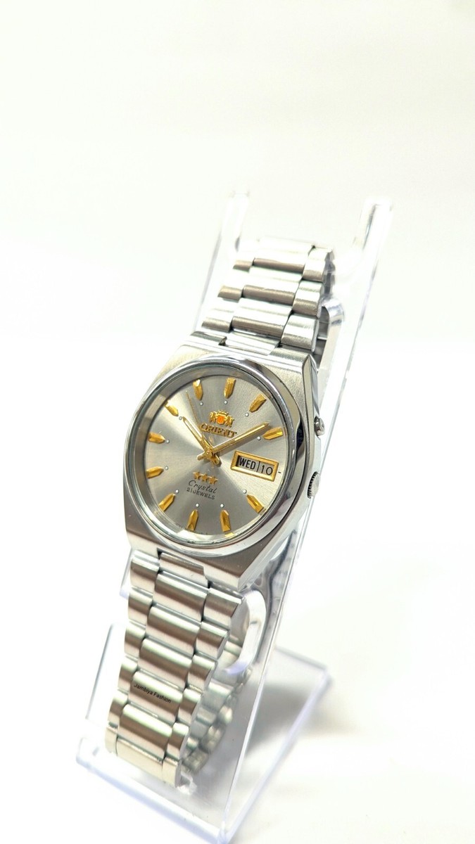 Vintage Orient 3 Star Crystal Automatic 21 Jewels Day-Date Japan