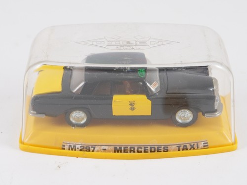 PILEN Spain M297 Mercedes Taxi 1/43 In Box